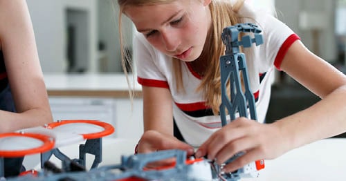 A student used STEAM learning while working on a project.